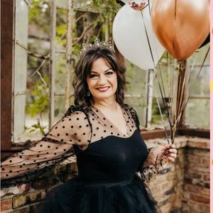 Black Shear Sleeve Women’s Top